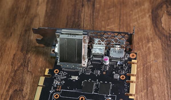 16nm最后一战！NVIDIA GTX 1070Ti显卡开箱图赏